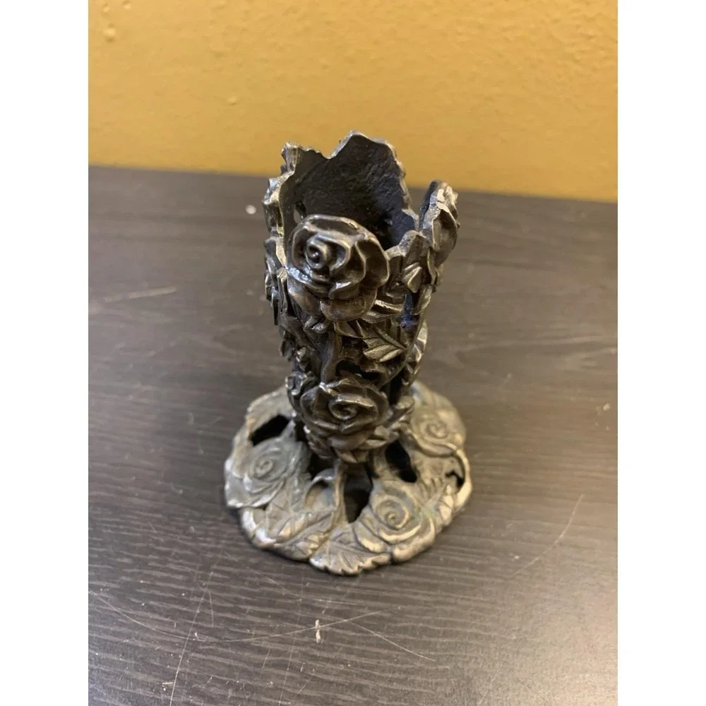 Vintage Silver Tone Pewter Metal Floral‎ Candle Holder